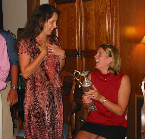 The_Handoff.jpg, 75626 bytes, 07/19/2002